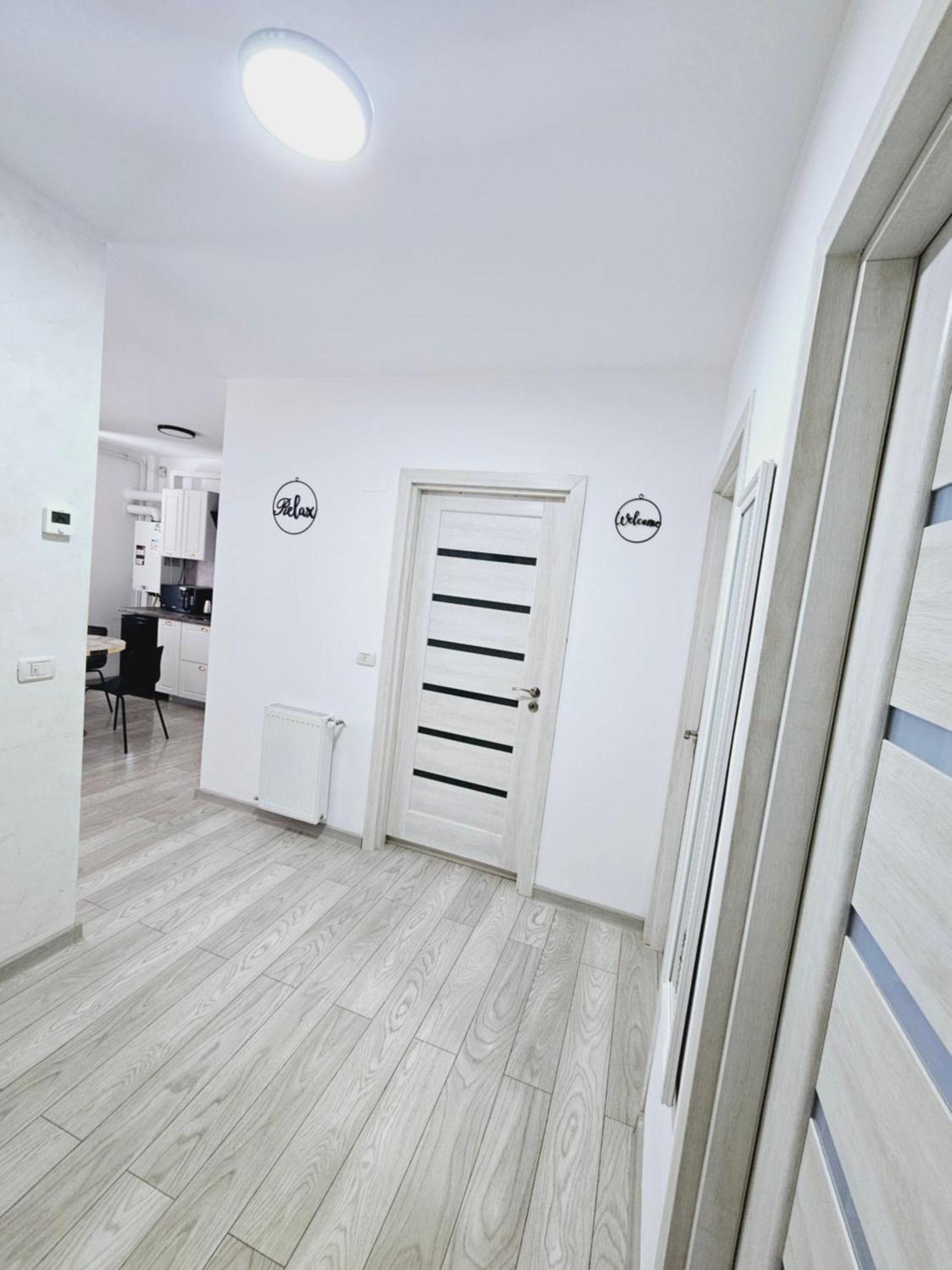 Comapart1 Bacău Buitenkant foto